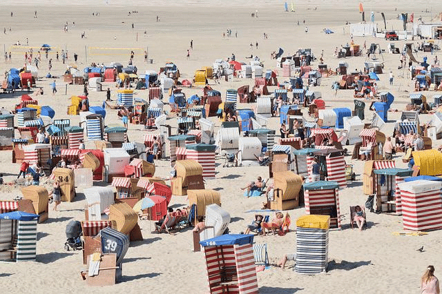 beach, crowded, tourists